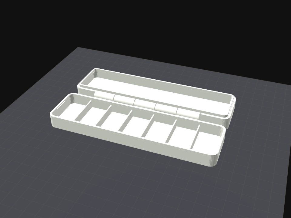 7-day pill box